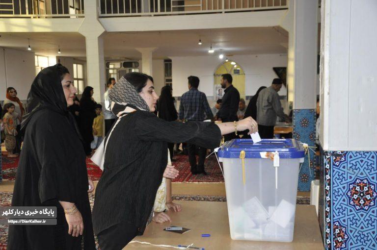 حماسه حضور گیلانغربیها در انتخابات ریاستجمهوری