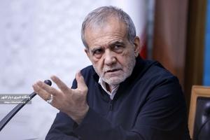 صبر کنید کابینه کار کند و آن را از روی عملکردش نقد کنید