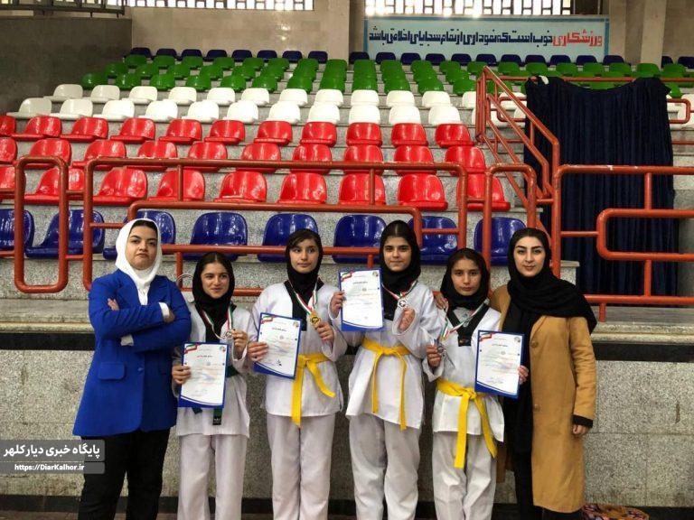 تیم تکواندوکاران گیلانغرب موفق به کسب عناوین برتر شد