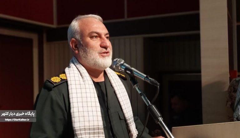 بسیجیان، رهروان مکتب امام امت/تاکید بر بصیرت و دشمن شناسی بسیج