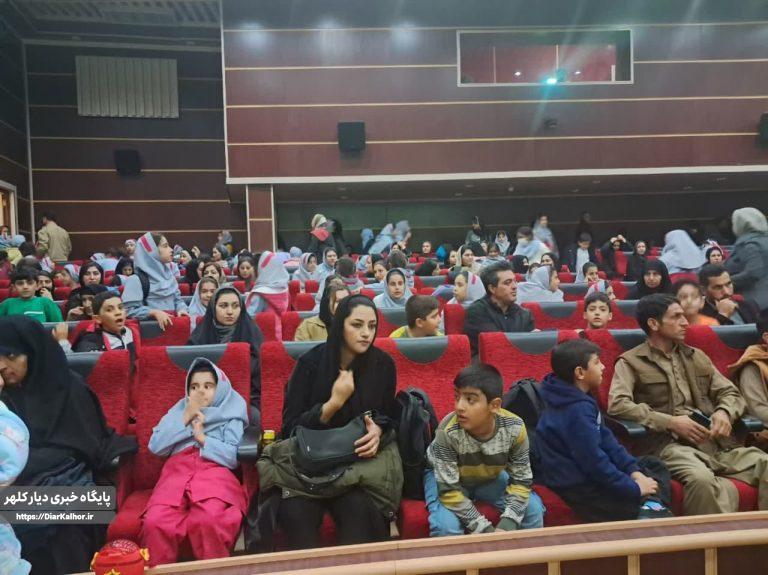 همایش پیشگیری از حوادث ترافیکی برای کودکان در گیلانغرب برگزار شد +عکس