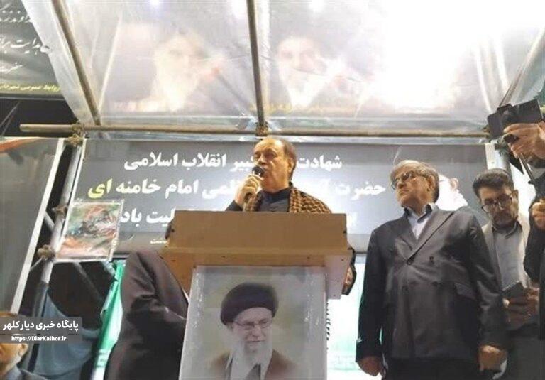 حاجیبابایی:سیطره ایران بر تنگه هرمز و واریز درآمد عوارض به بانک مرکزی / زیر بار مذاکره تحمیلی نمیرویم