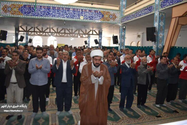 امام جمعه گیلانغرب: ترک ازدواج، جامعه را با فتنه و فساد بزرگ روبهرو میکند / از بحران کاهش جمعیت تا افول قدرت آمریکا