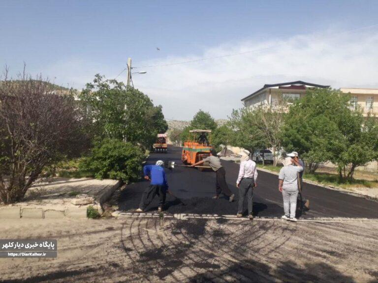 ۳۰ هزار متر مربع آسفالت در سرمست؛ از قیر رایگان مجلس تا قدردانی شهردار از نماینده