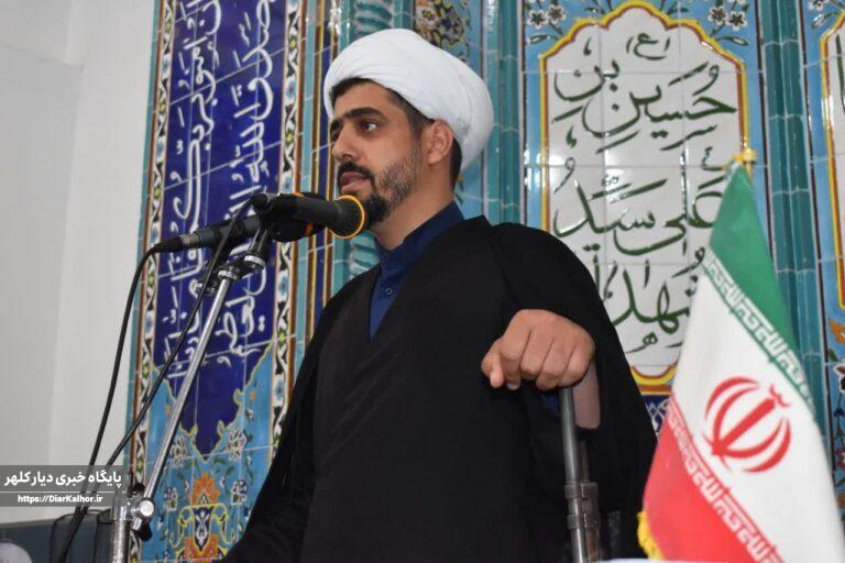 امام جمعه موقت گیلانغرب: تشییع باشکوه امام شهید ، جبران مظلومیتهای تاریخ در حق اهلبیت(ع) است